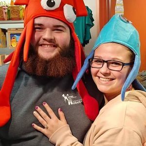 Meet your Posher, Dakota